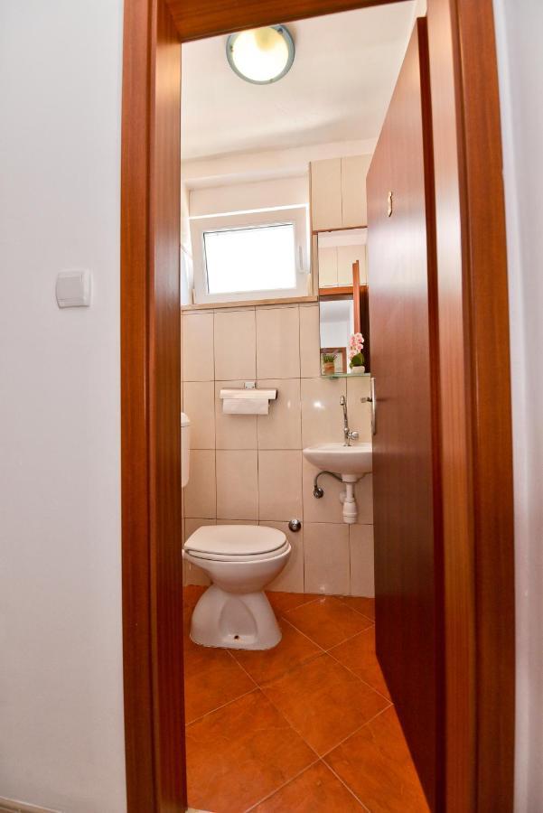 Apartment Nelly- Self Check-In Zadar Exterior photo